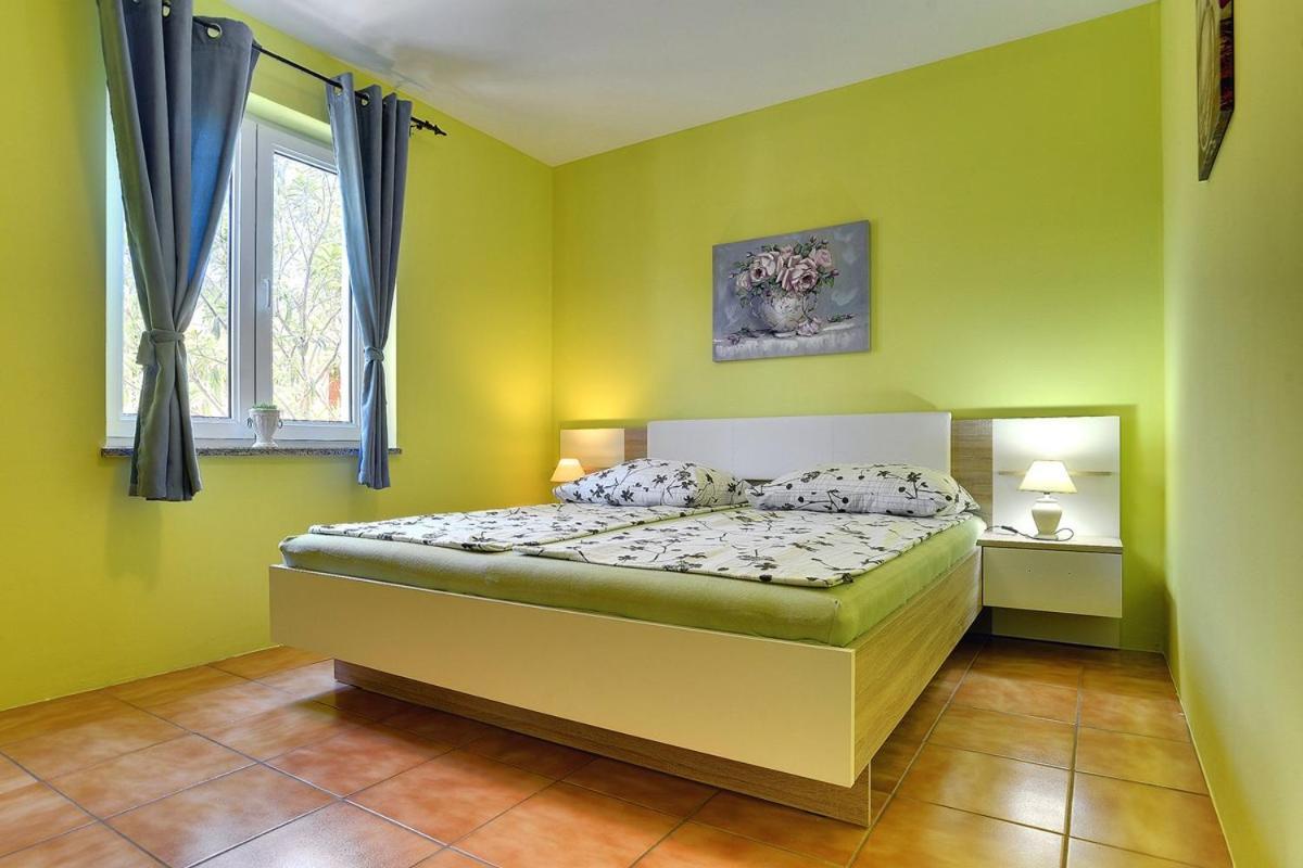 Apartments Puntica Ližnjan Buitenkant foto