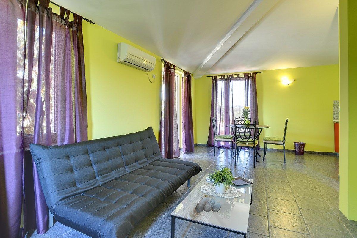 Apartments Puntica Ližnjan Buitenkant foto